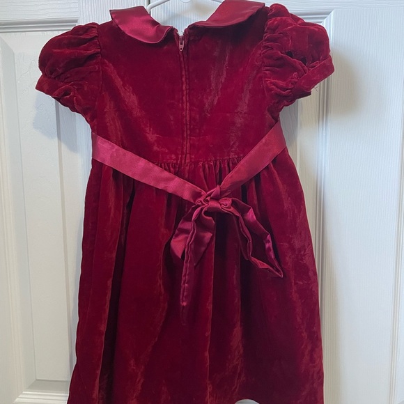 Vintage Girls Snow White Dress - Picture 3 of 3